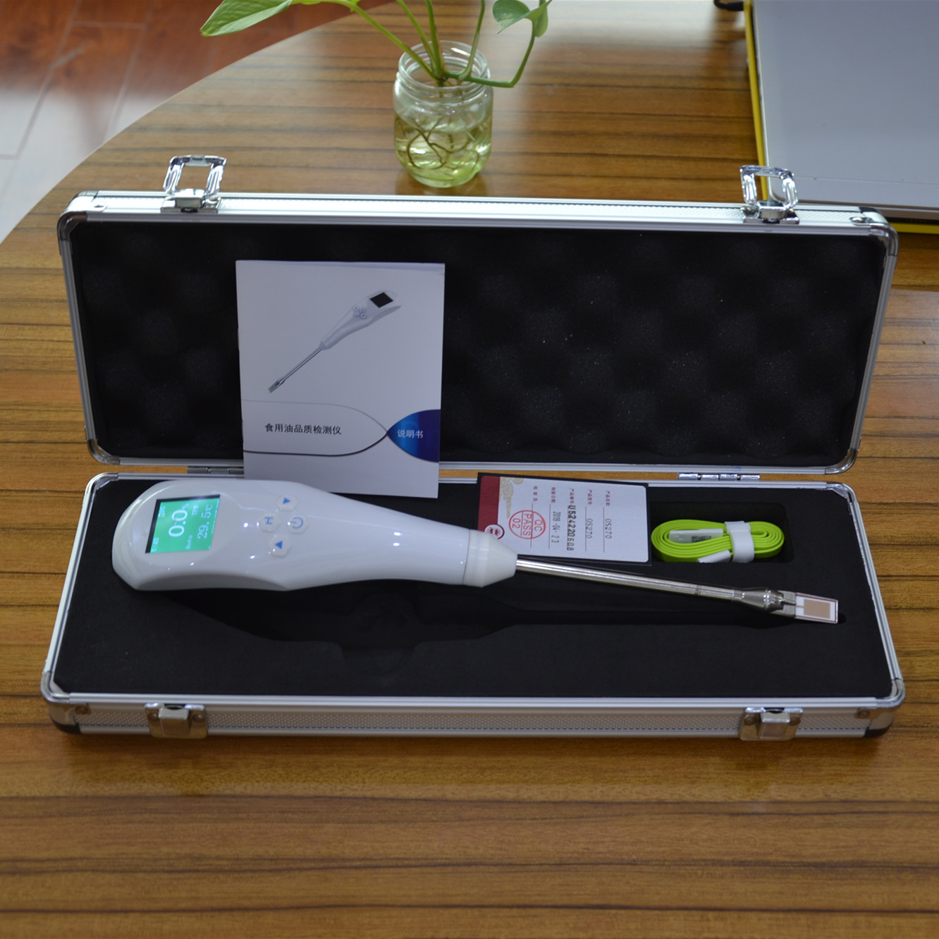 食用油極性組分能現(xiàn)場(chǎng)快速檢驗(yàn)嗎？